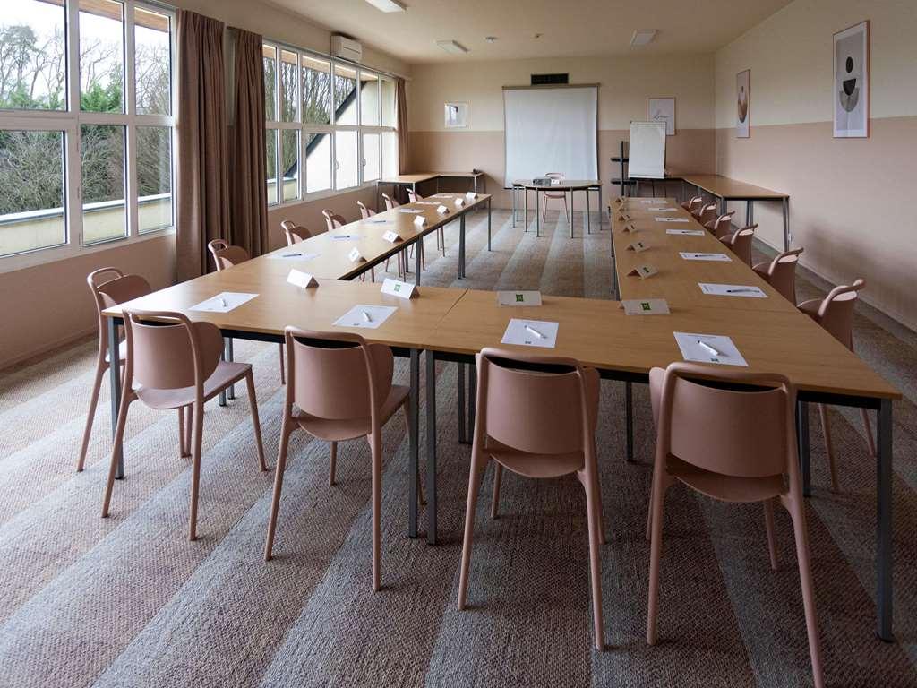 Ibis Styles Chinon Hotel Facilities photo
