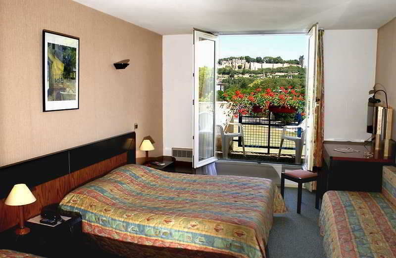 Ibis Styles Chinon Hotel Room photo