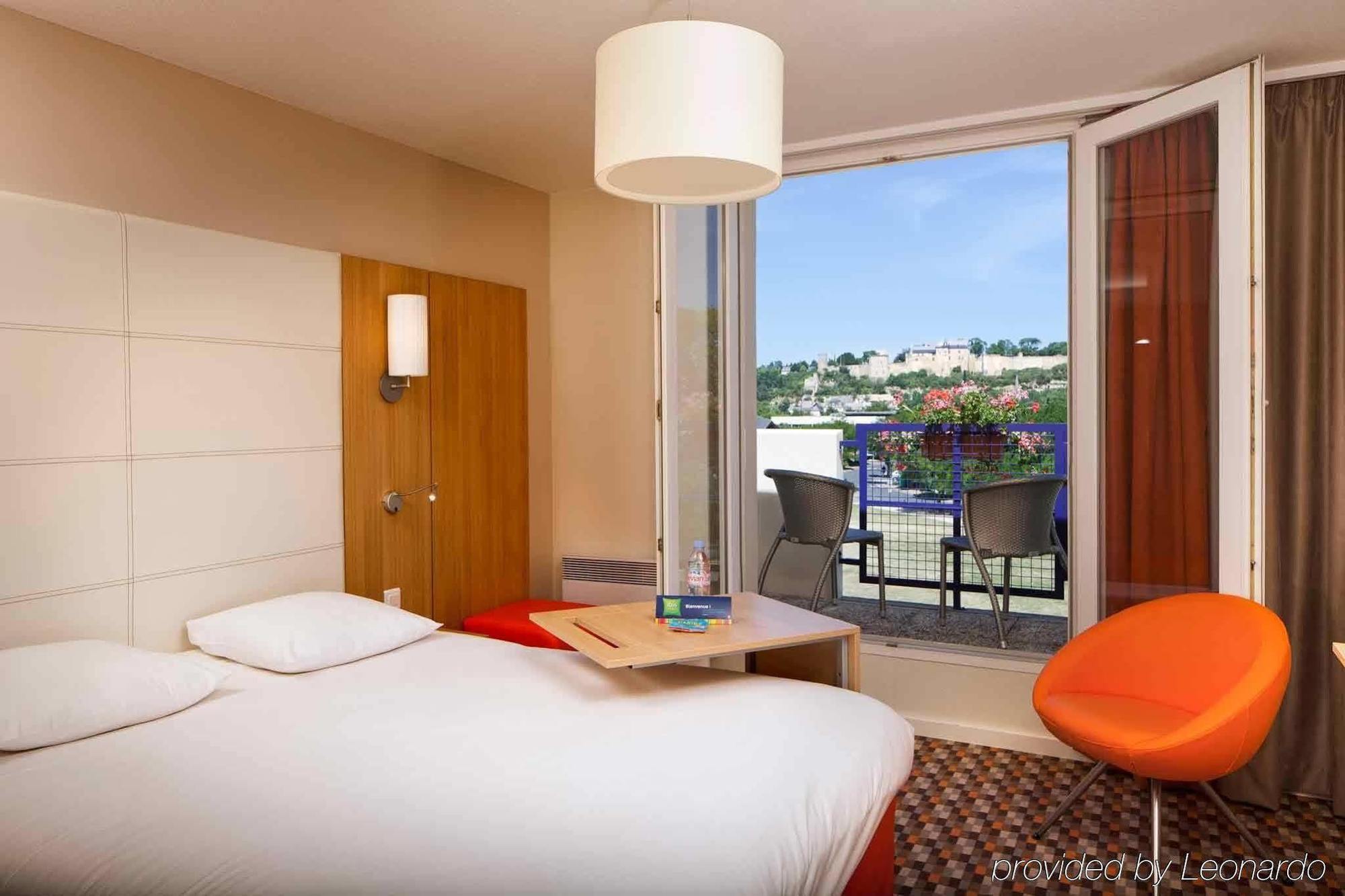 Ibis Styles Chinon Hotel Exterior photo